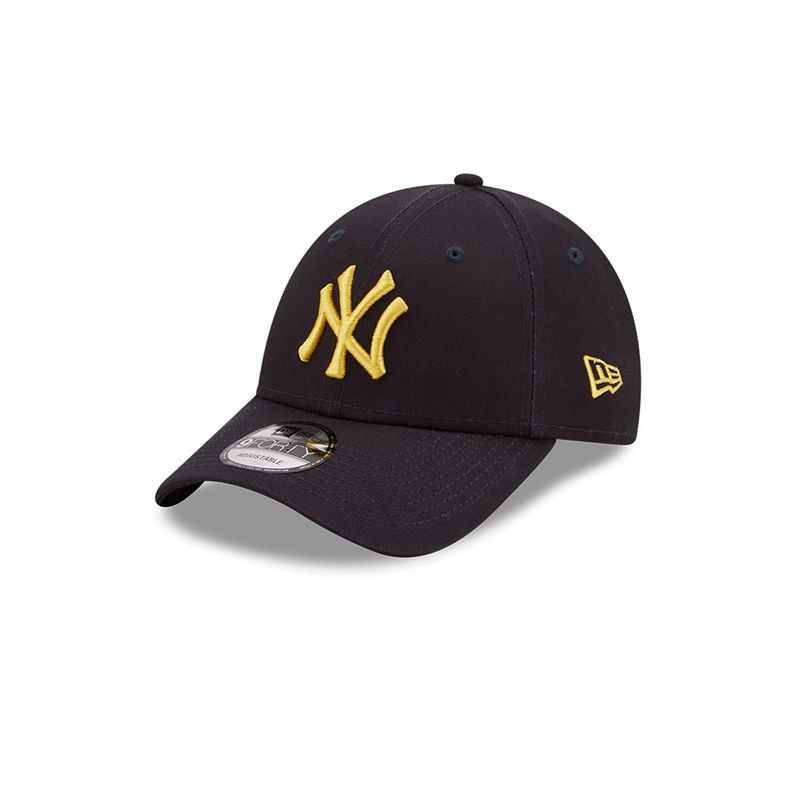 new-era-new-york-yankees-league-essential-negra-60240309-1.jpeg