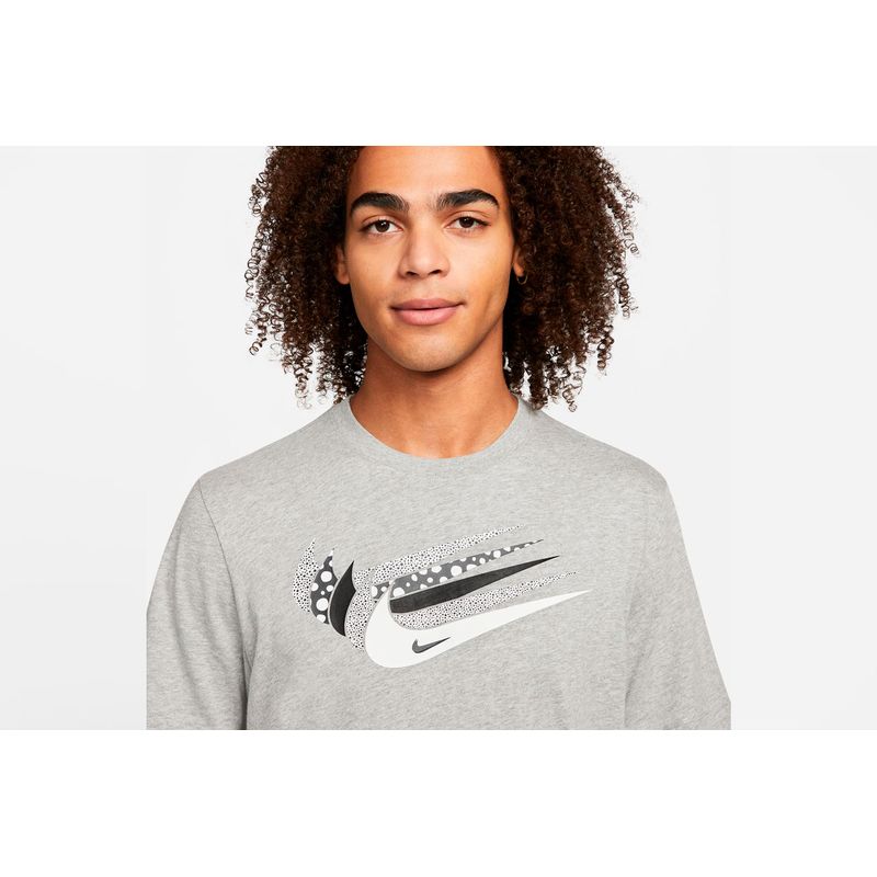 nike-sportswear-swoosh-gris-dn5243-063-1.jpeg