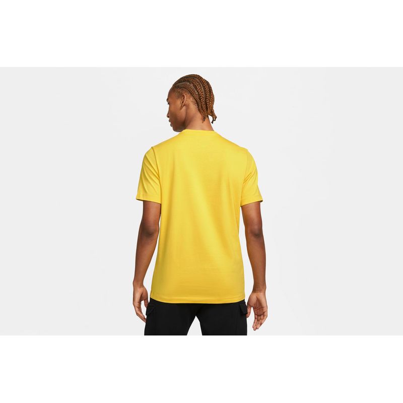 nike-sportswear-club-amarilla-ar4997-709-4.jpeg