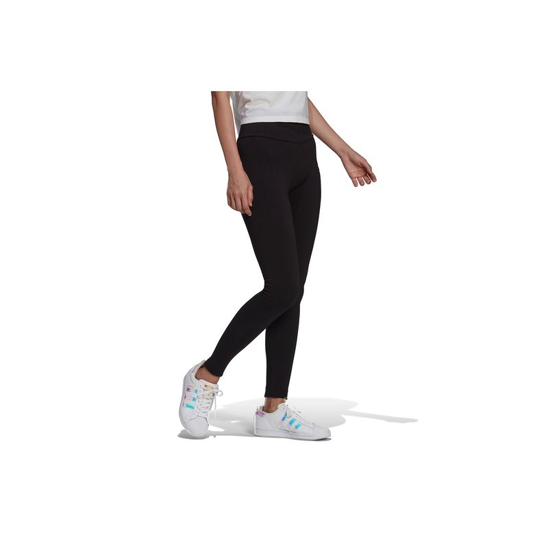 adidas-adicolor-essentials-negras-hd2352-2.jpeg