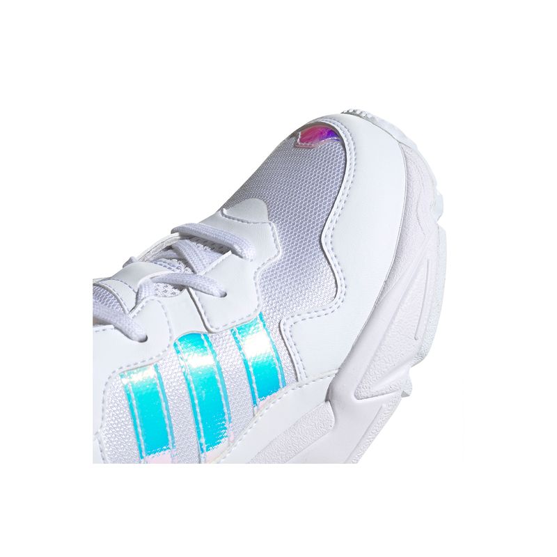 Zapatillas YUNG 96 Blancas Foot on Mars