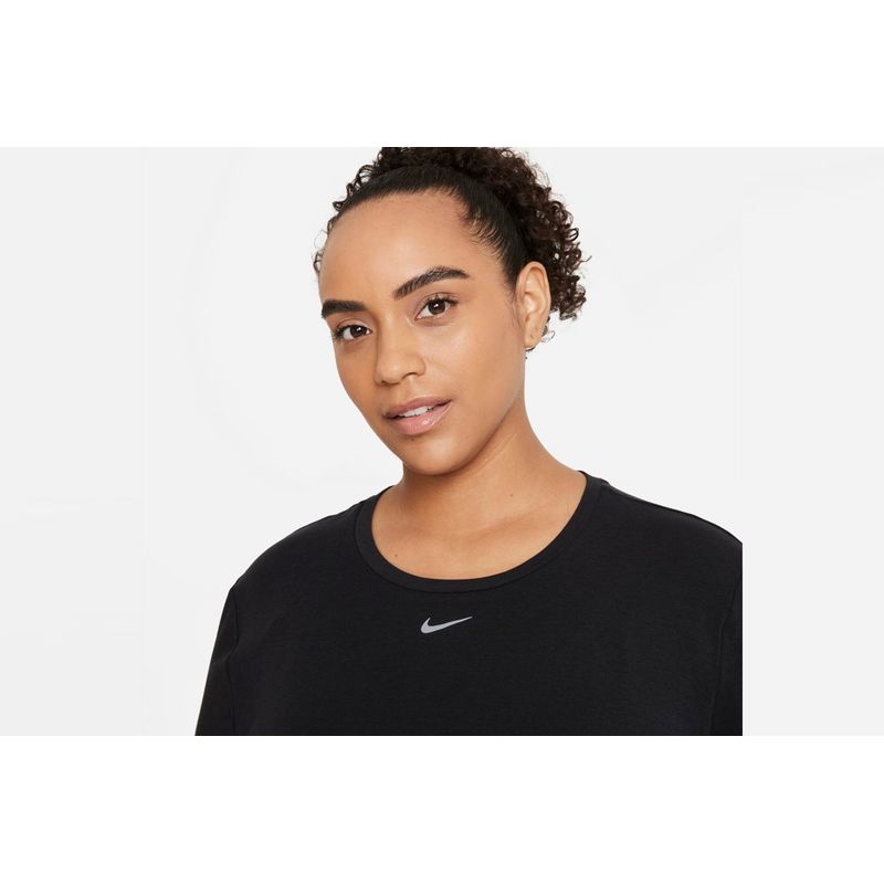 nike-dri-fit-one-luxe-negra-dd0618-010-3.jpeg