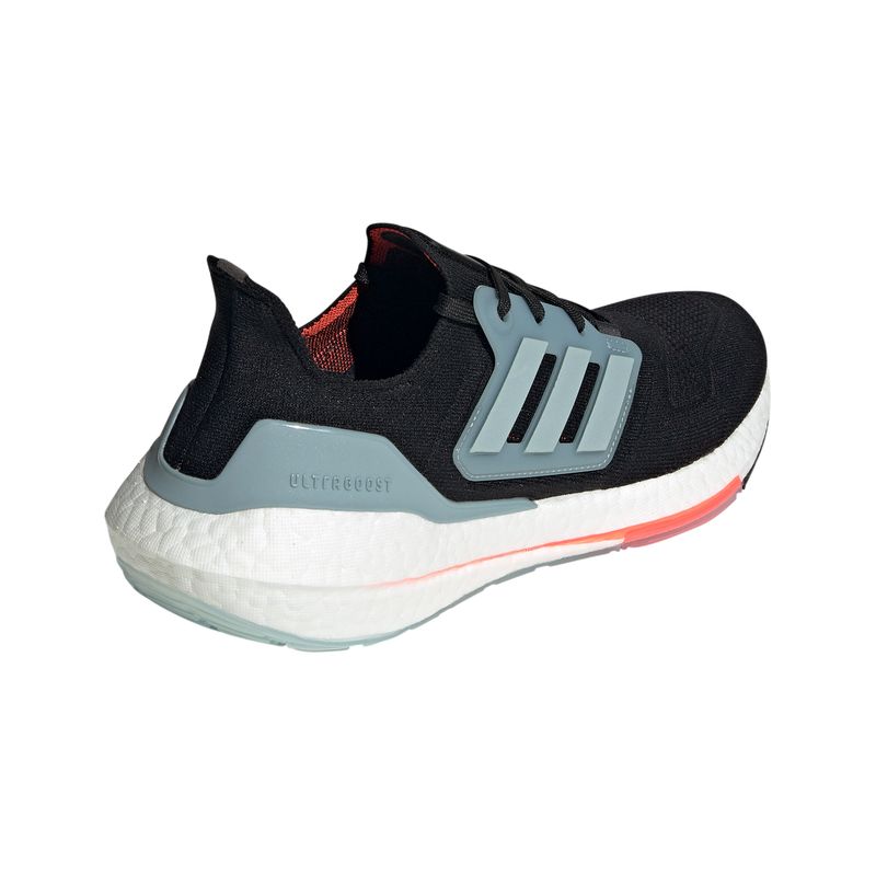 adidas-ultraboost-22-negras-gx3060-4.jpeg