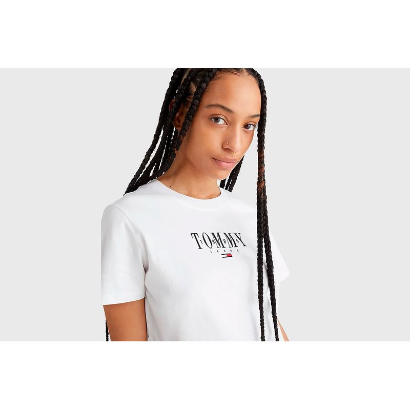 tommy-jeans-classic-essential-logo-blanca-dw0dw12834-ybr-3.jpeg