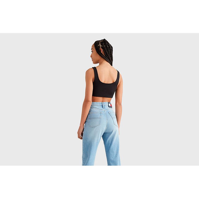 tommy-jeans-super-crop-badge-negras-dw0dw12549-bds-3.jpeg