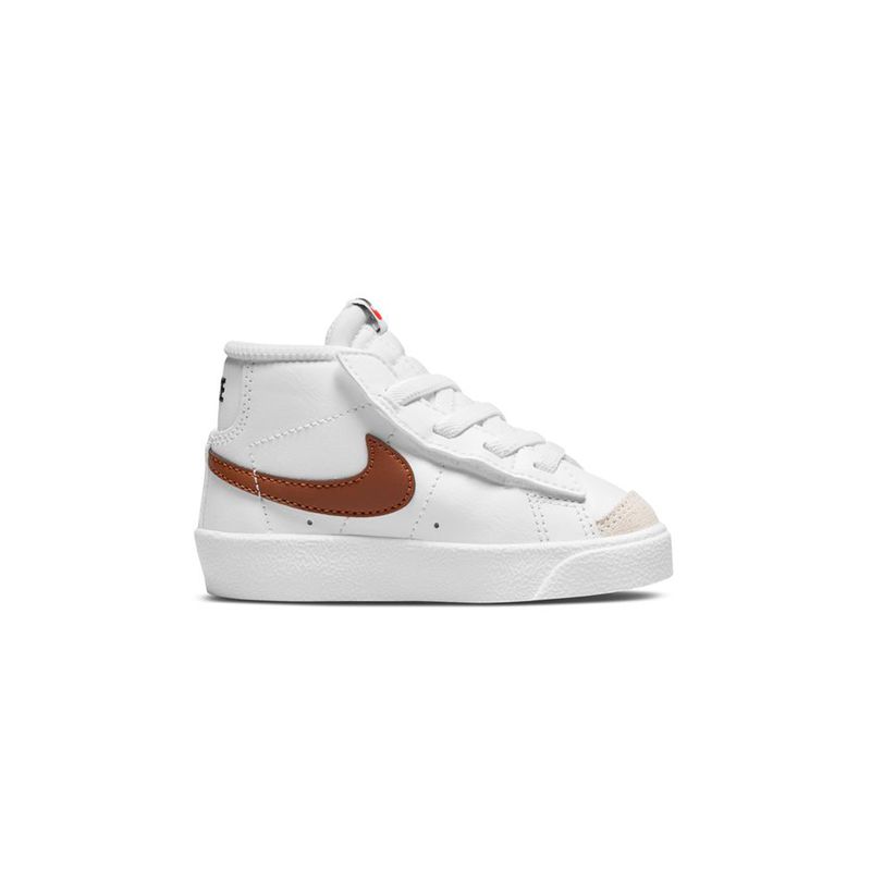 nike-blazer-mid--77-blancas-da4088-103-2.jpeg