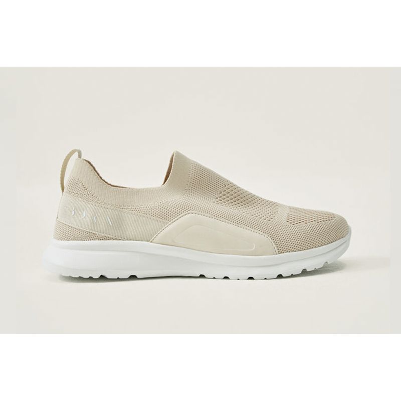 born-living-yoga-fly-beiges-p21cz02-sn-p22--ivory-1.jpeg