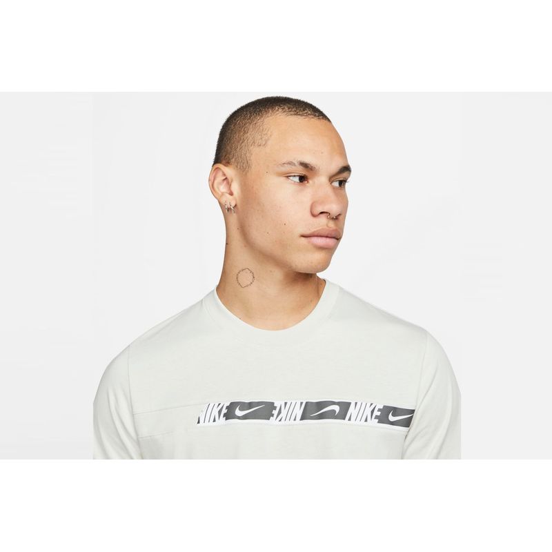 nike-sportswear-blanca-dm4675-072-3.jpeg