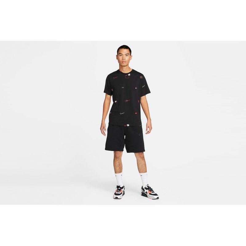 nike-sportswear-negra-dn5246-010-2.jpeg