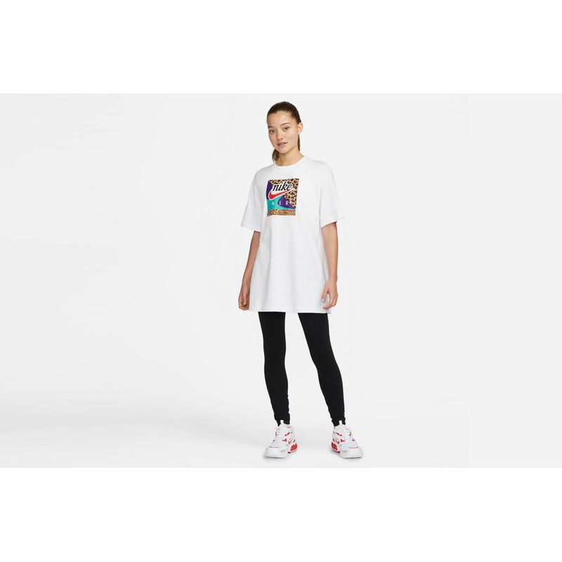 nike-sportswear-blanca-dn5882-100-2.jpeg