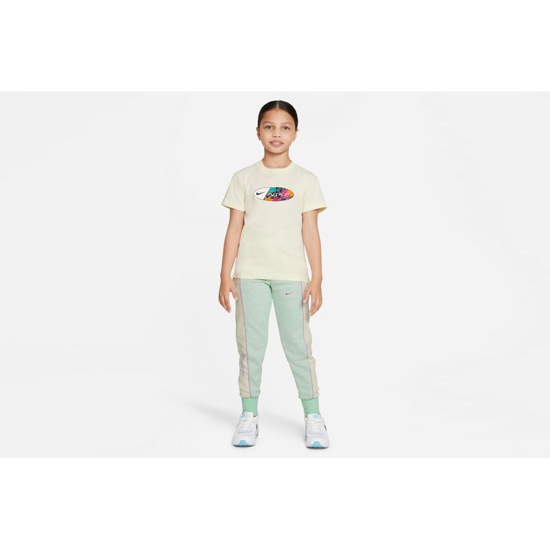 nike-sportswear-amarilla-do1329-715-2.jpeg
