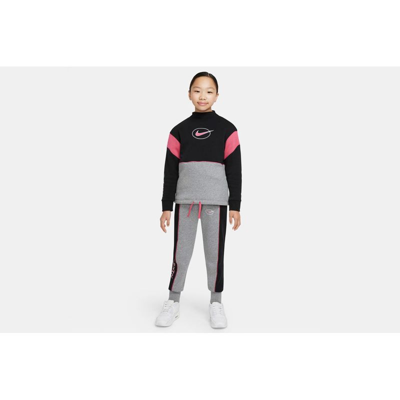 nike-sportswear-negra-dm8419-010-2.jpeg