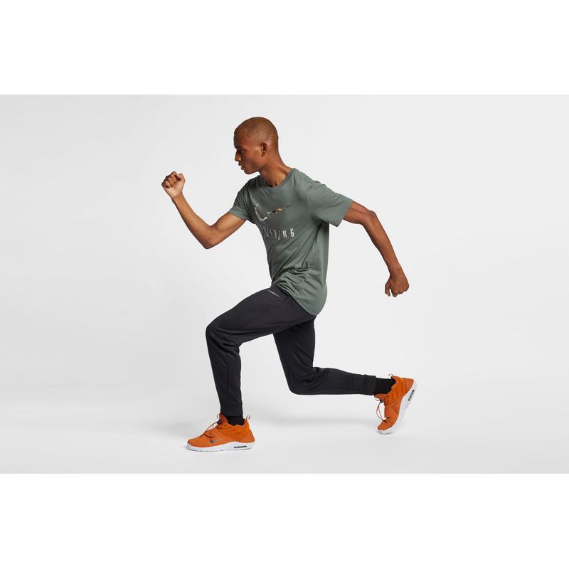 nike-therma-negro-932255-010-3.jpeg