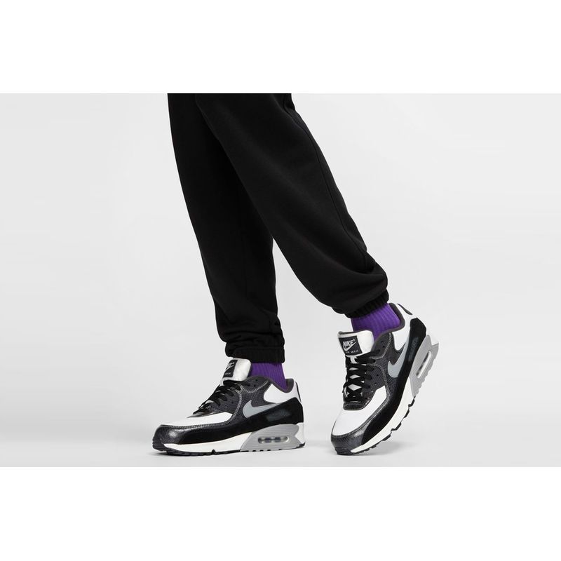 nike-sportswear-club-fleece-negras-cw5608-010-3.jpeg