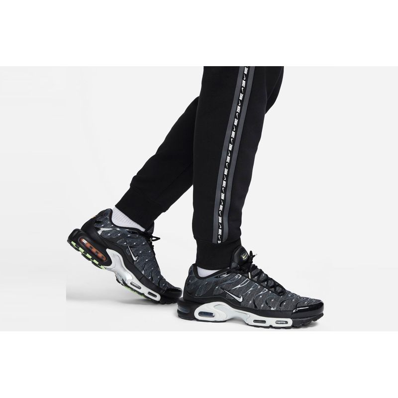 nike-sportswear-negro-dm4680-014-6.jpeg