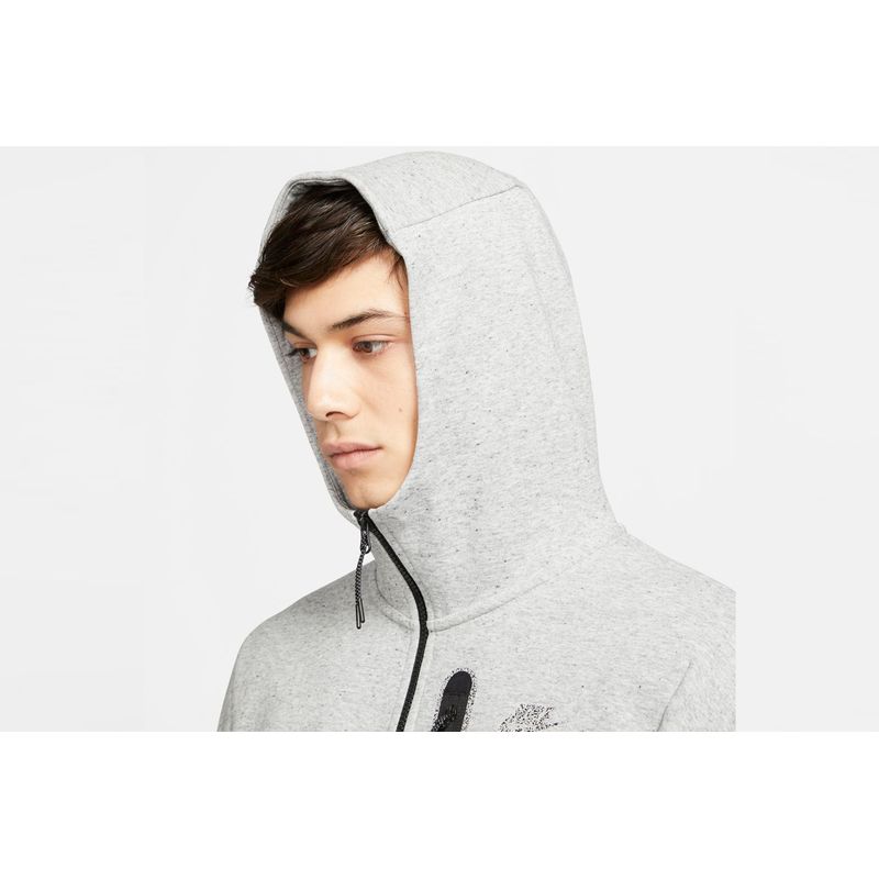 nike-sportswear-tech-fleece-gris-dd4688-010-4.jpeg