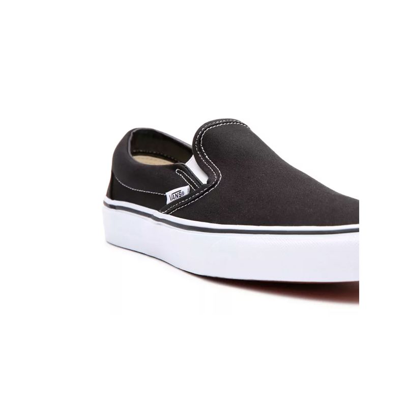 vans-classic-slip-on-negras-vn000eyeblk1-6.jpeg