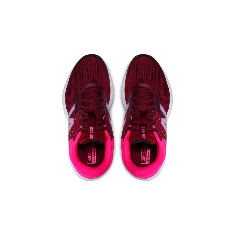new-balance-520v7-granates-w520cr7-4.jpeg