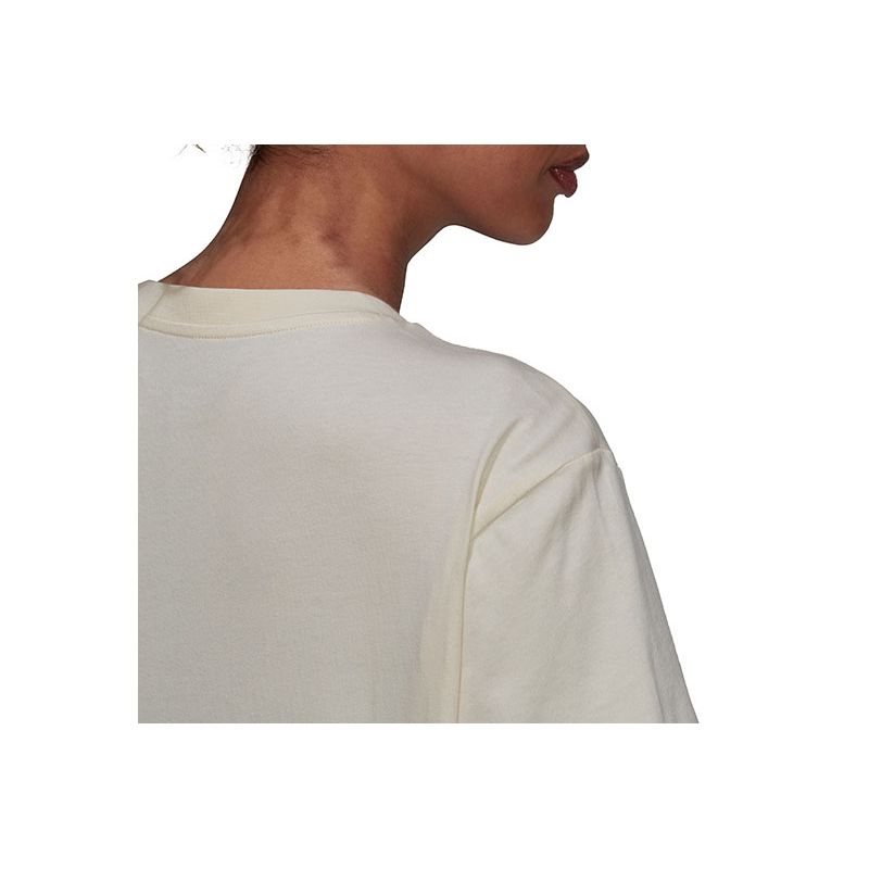 adidas-brand-love-slanted-logo-boyfriend-blanca-h10232-5.jpeg