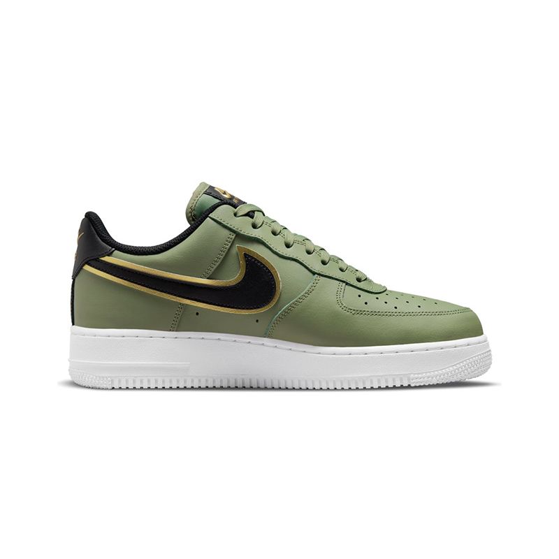 Zapatillas Air Force 1 07 LV8 Verdes Foot on Mars