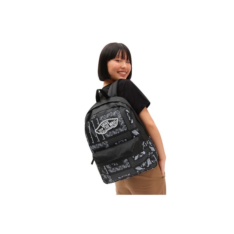vans-realm-negra-vn0a3ui6cq81-1.jpeg