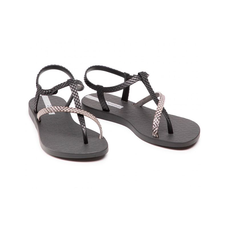 ipanema-class-wish-ii-grises-ip-82931-25091-black-metal-silver-1.jpeg
