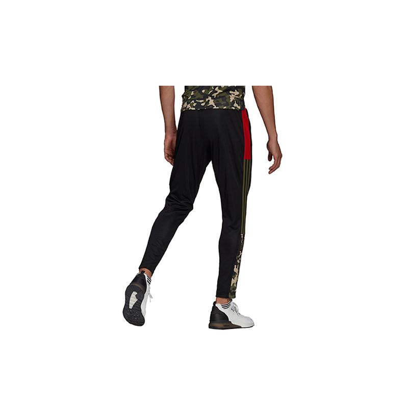 adidas-tiro-graphic-negras-gu8188-5.jpeg