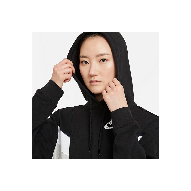 nike-sportswear-heritage-negra-cz8604-010-2.jpeg