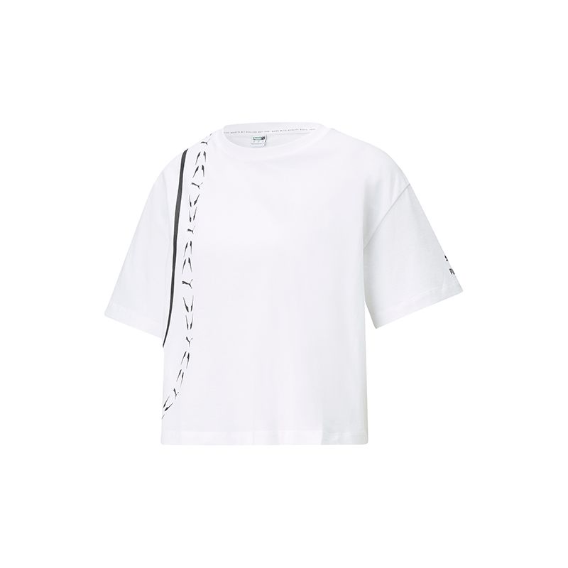 puma-elevate-graphic-tee-blanca-53108052-1.jpeg