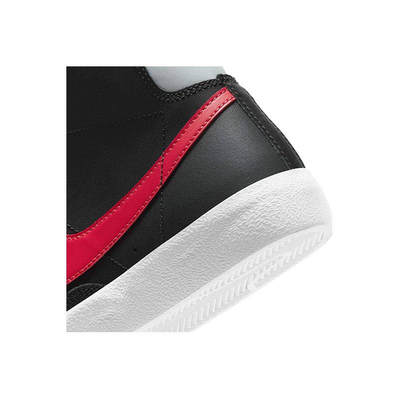 nike-blazer-mid--77-negras-dj4607-001-6.jpeg