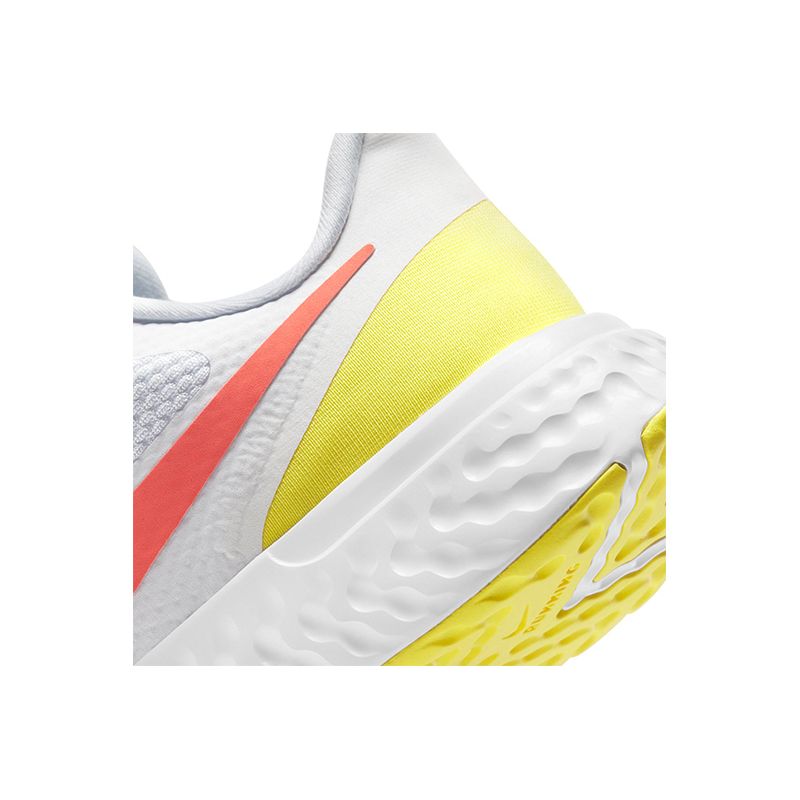 nike-revolution-5-blancas-bq3207-107-4.jpeg