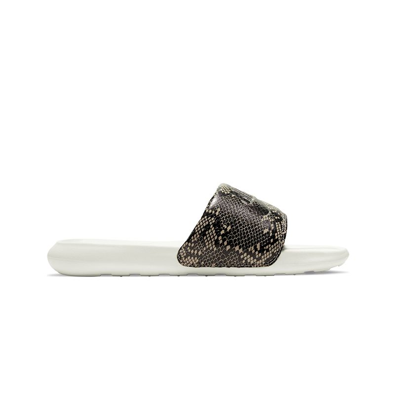nike-victori-one-print--cn9676-007-2.jpeg