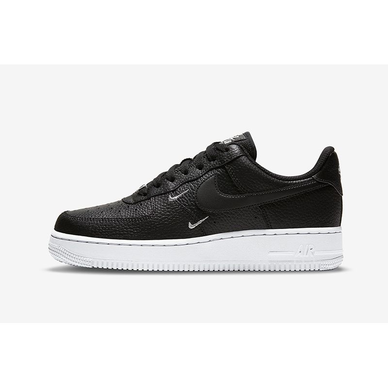 nike-air-force-1--07-essential-negras-ct1989-002-1.jpeg