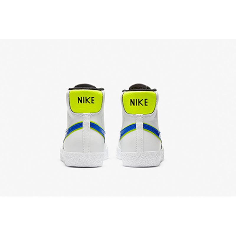 nike-blazer-mid--77-blancas-db4677-100-5.jpeg