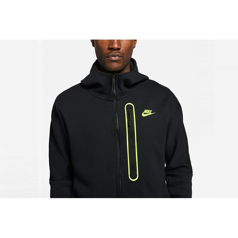 nike-sportswear-tech-fleece-negra-dd5655-010-3.jpeg