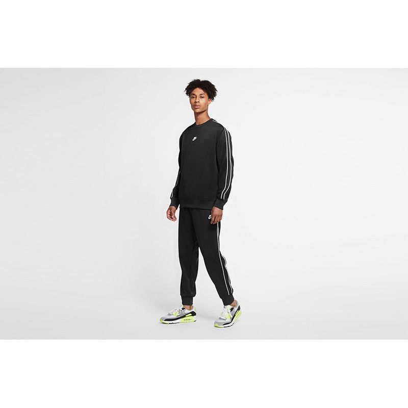 nike-sportswear-crew-negra-cz7824-010-1.jpeg