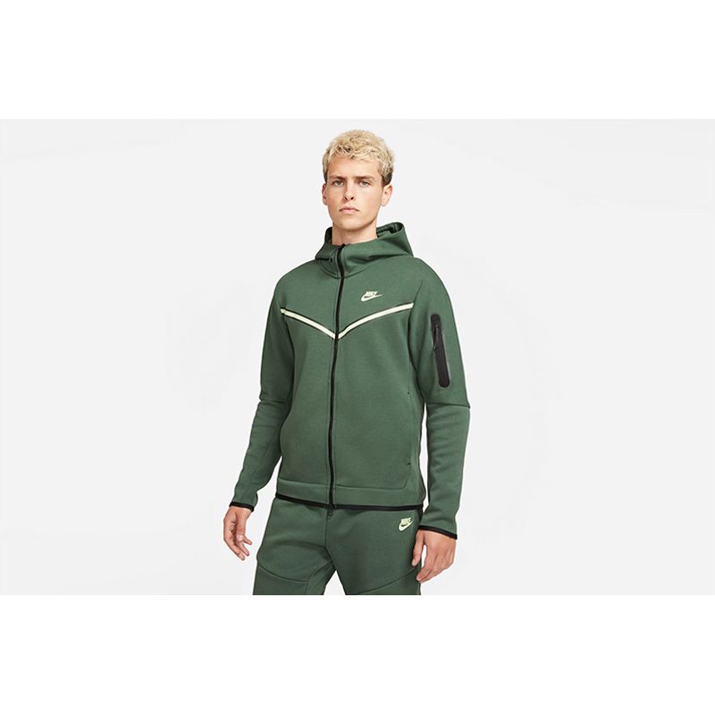 nike-sportswear-tech-fleece-verde-cu4489-337-1.jpeg