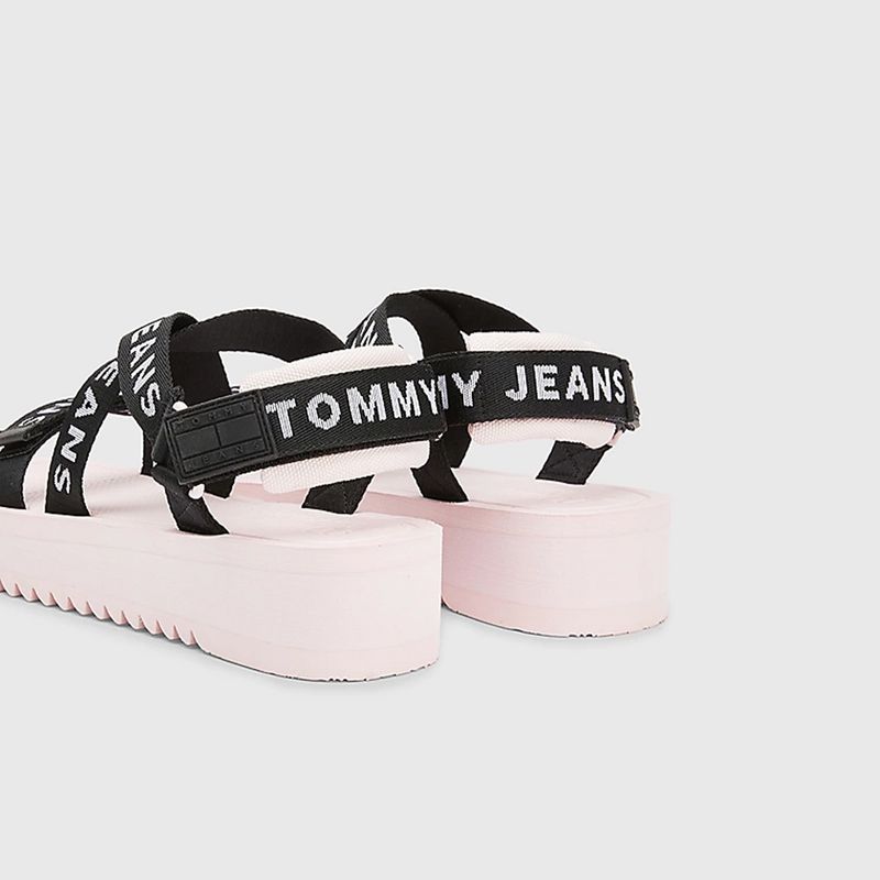 tommy-jeans-tiras-trenzadas-rosas-en0en02119-th2-3.jpeg