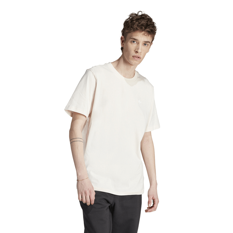adidas-essentials-blanco-roto-il2509-1.png