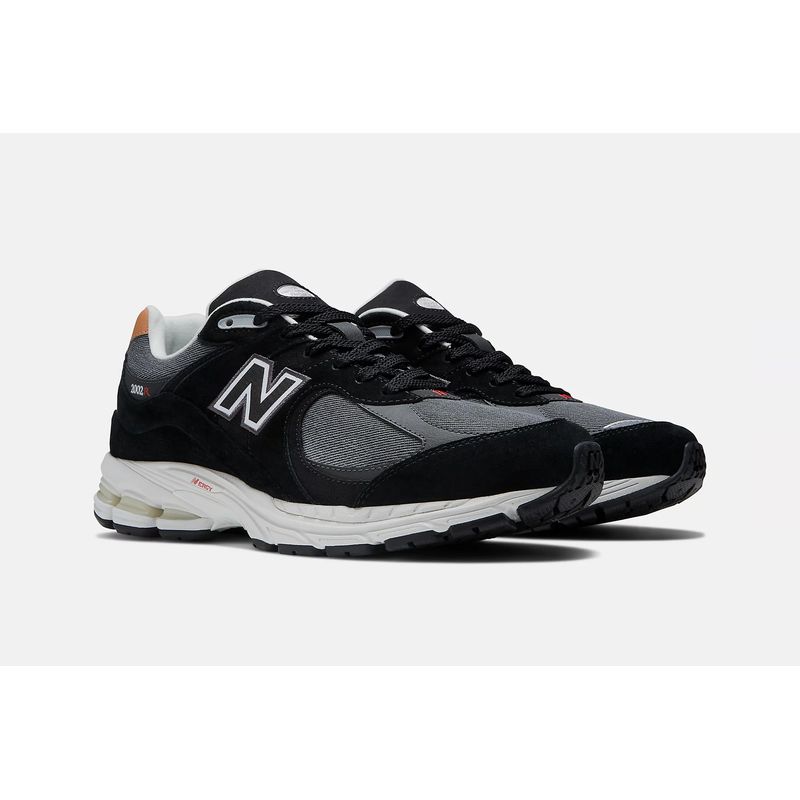 new-balance-2002r-negras-m2002reb-3.jpeg