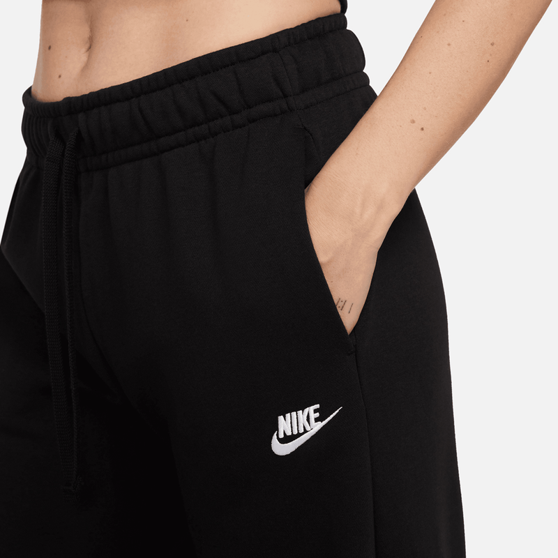 nike-nike-sportswear-club-fleece-negro-fb2727-010-4.png