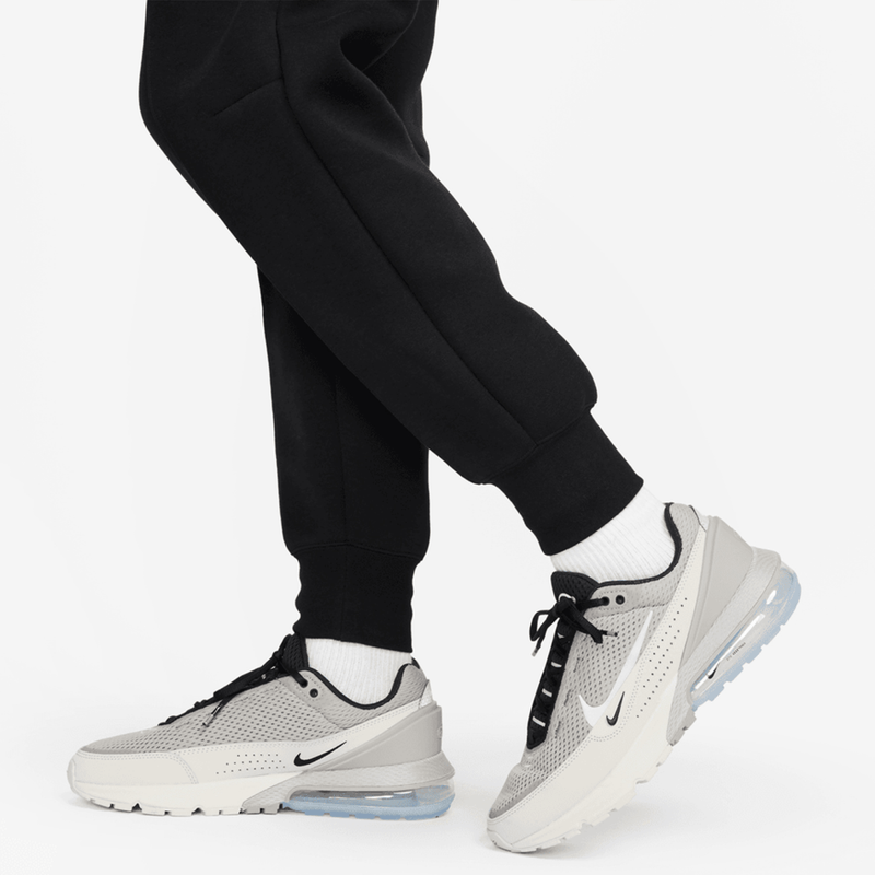 nike-sportswear-tech-fleece-negro-fb8330-010-6.png