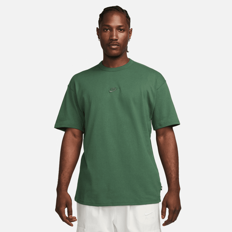 nike-sportswear-premium-essentials-verde-do7392-323-1.png