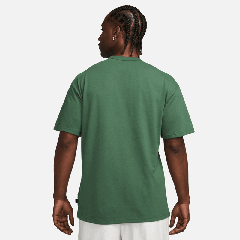 nike-sportswear-premium-essentials-verde-do7392-323-2.png