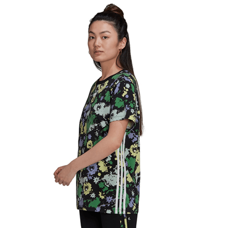 adidas-floral-loose-multicolor-h15788-1.png
