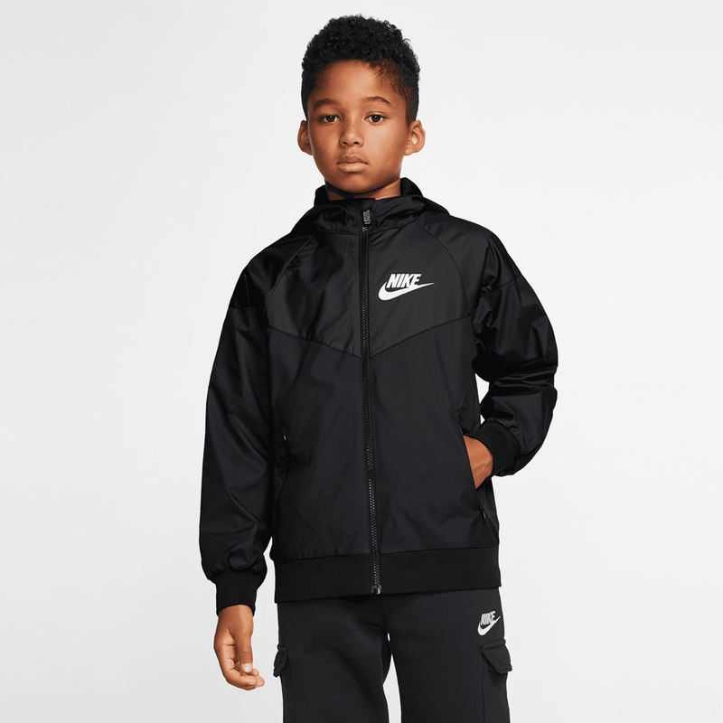 nike-sportswear-windrunner-negra-850443-011-1.png