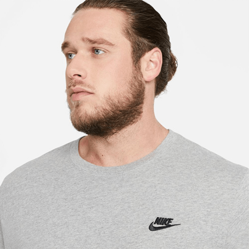 nike-sportswear-club-gris-ar4997-064-3.png