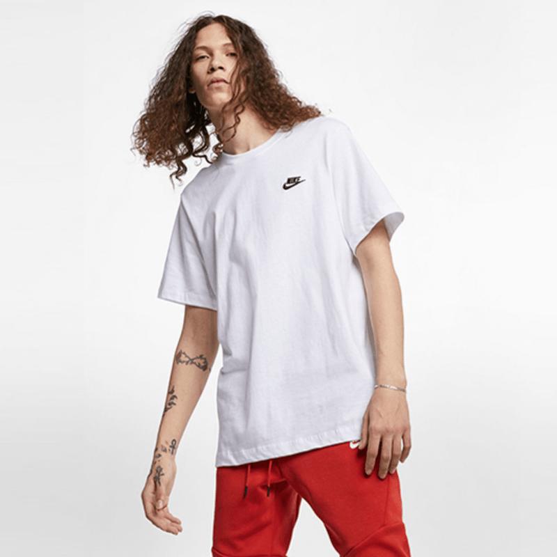 nike-sportswear-club-blanca-ar4997-101-1.png