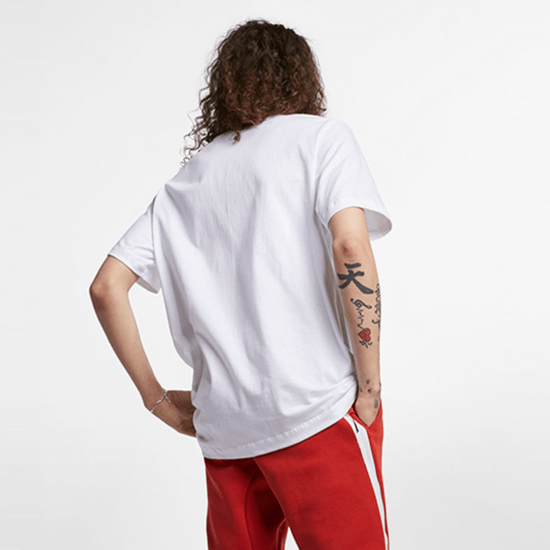 nike-sportswear-club-blanca-ar4997-101-2.png