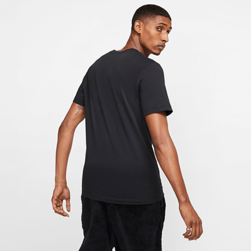 nike-sportswear-club-negra-ar4997-013-2.png